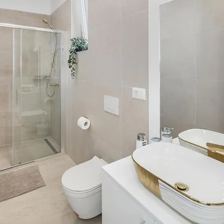Lovely In Vrvari With Sauna Casa vacanze Porec